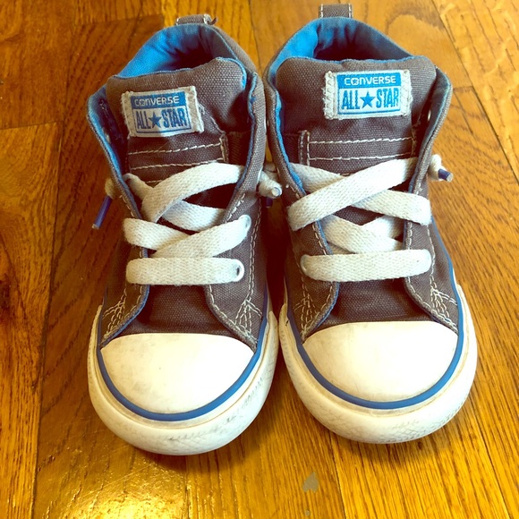 boys size 9 converse